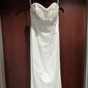 Alyce Designs 8677 Size 6 White Floral Prom Dress